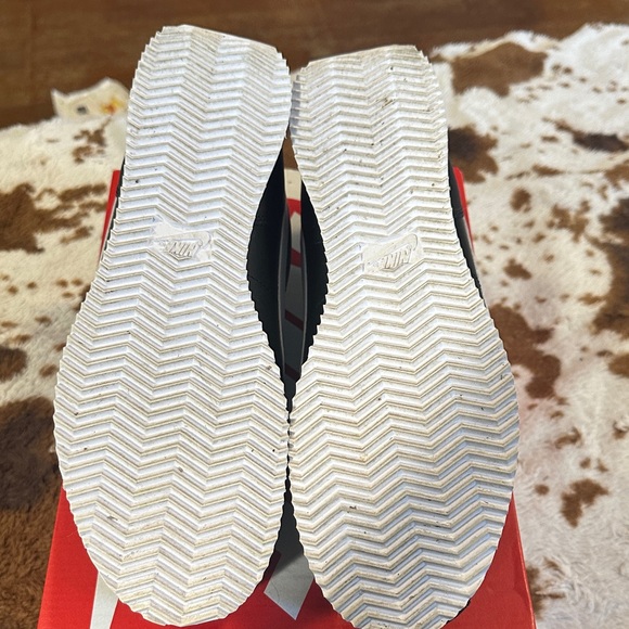 Nike Men's Cortez - Picture 5 of 6